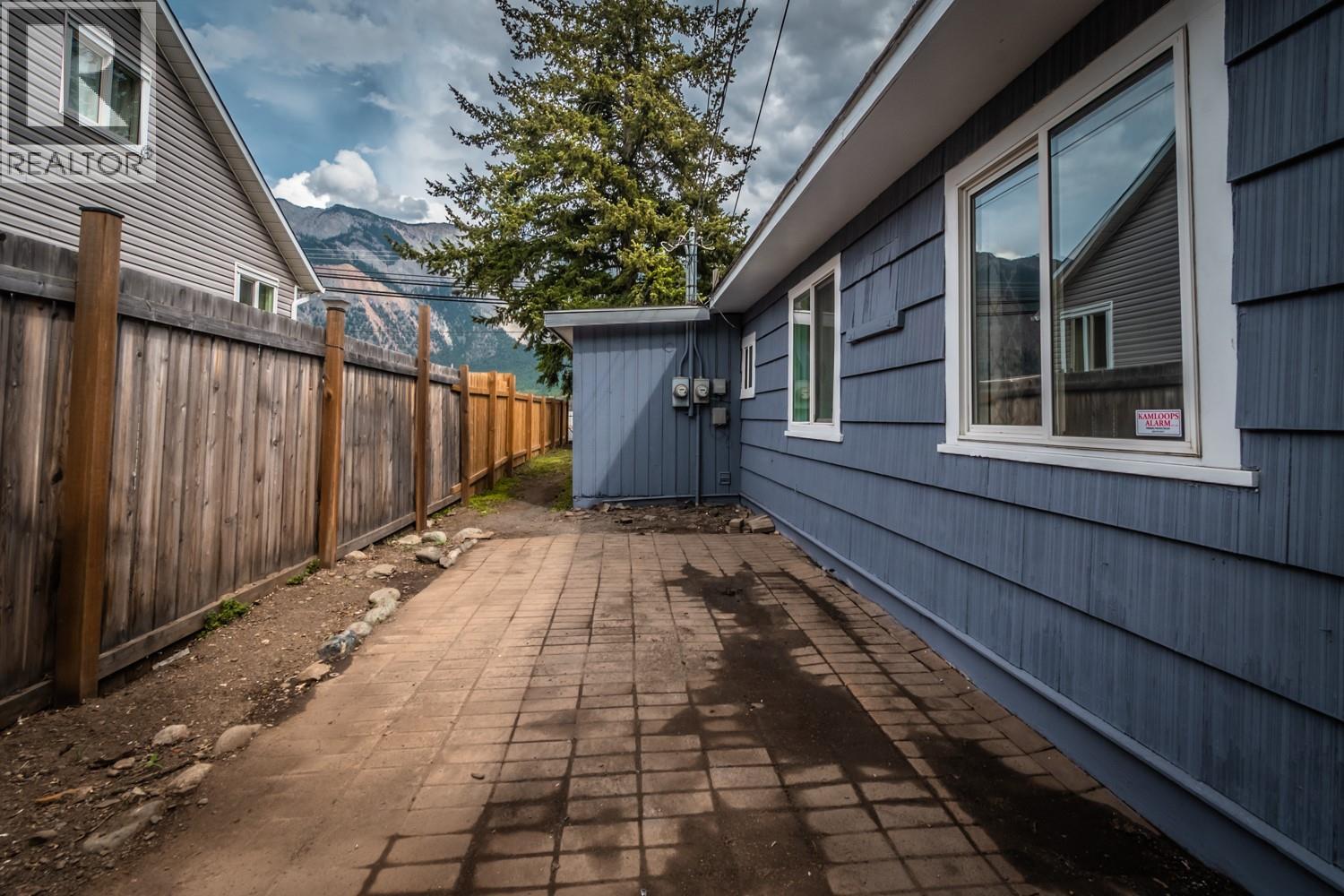 57 12th Avenue - Image 40
