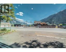 57 12th Avenue, Lillooet, BC V0K1V0 Photo 32