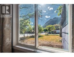57 12th Avenue, Lillooet, BC V0K1V0 Photo 29