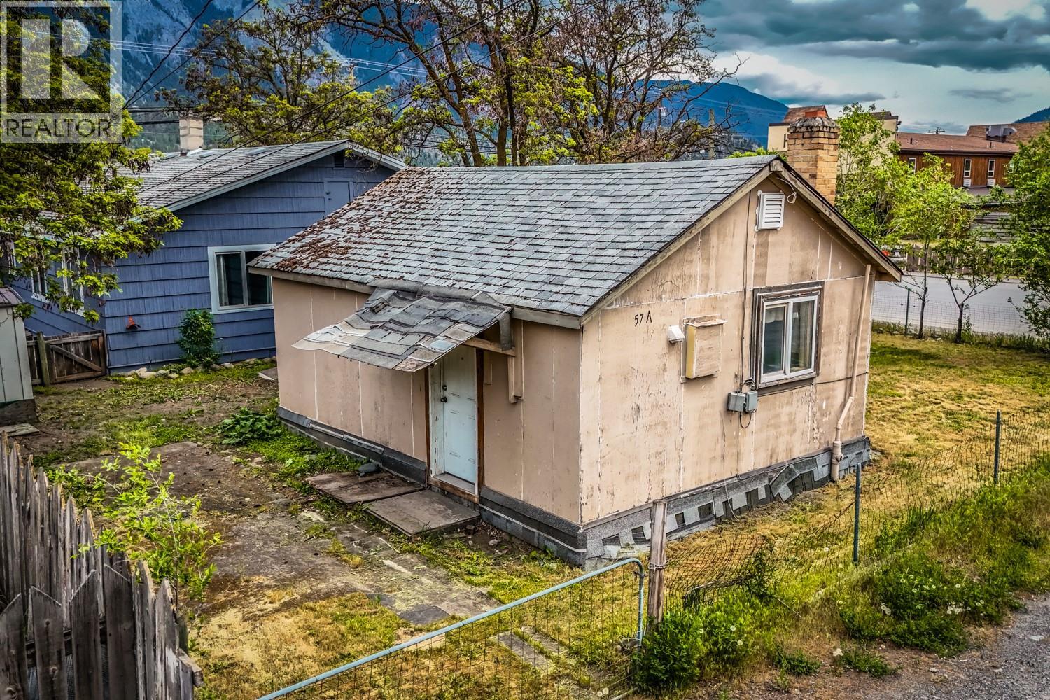 57 12th Avenue - Image 35