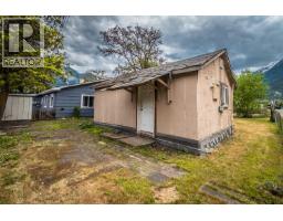 57 12th Avenue, Lillooet, BC V0K1V0 Photo 47