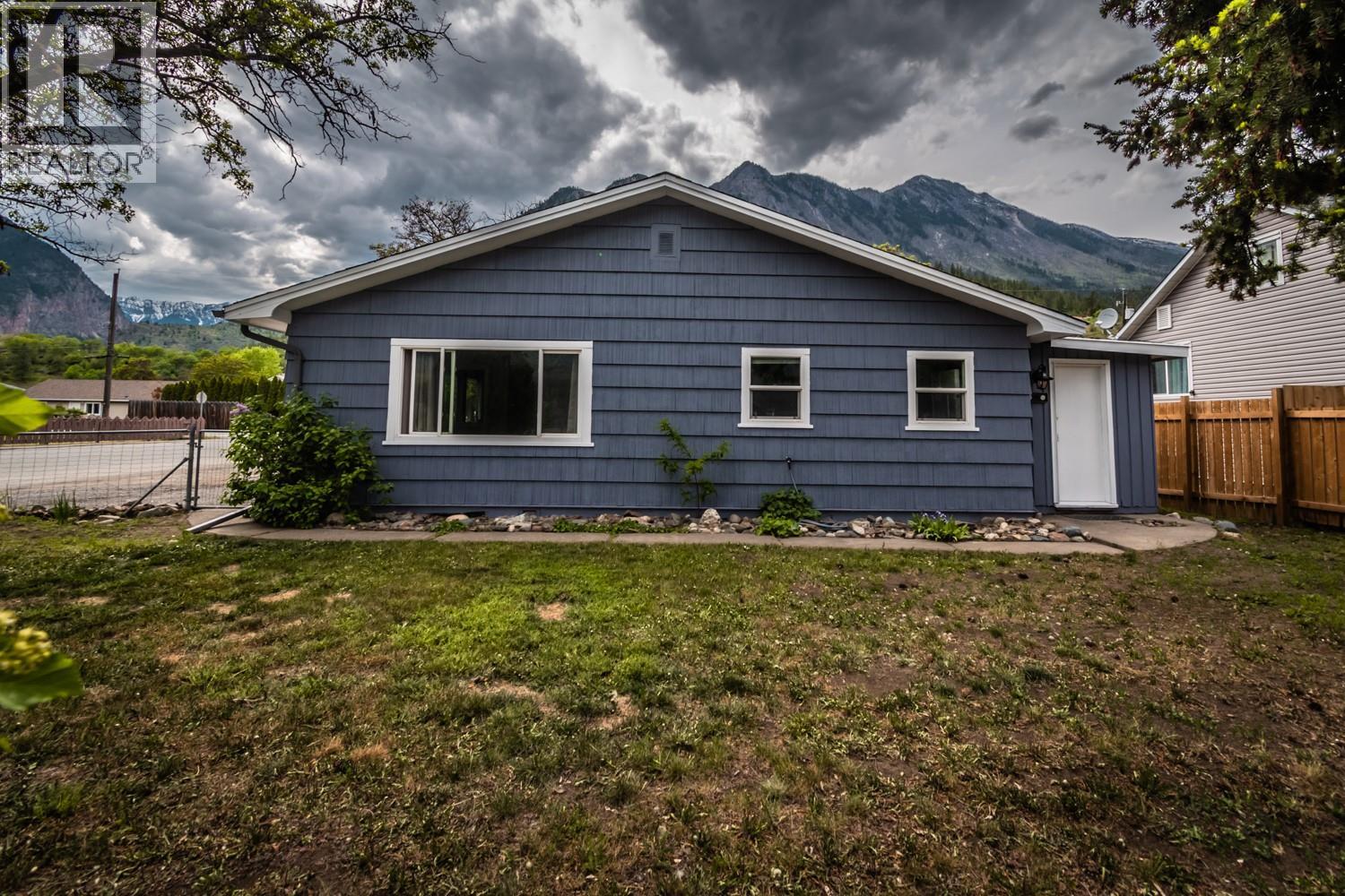 57 12th Avenue - 12