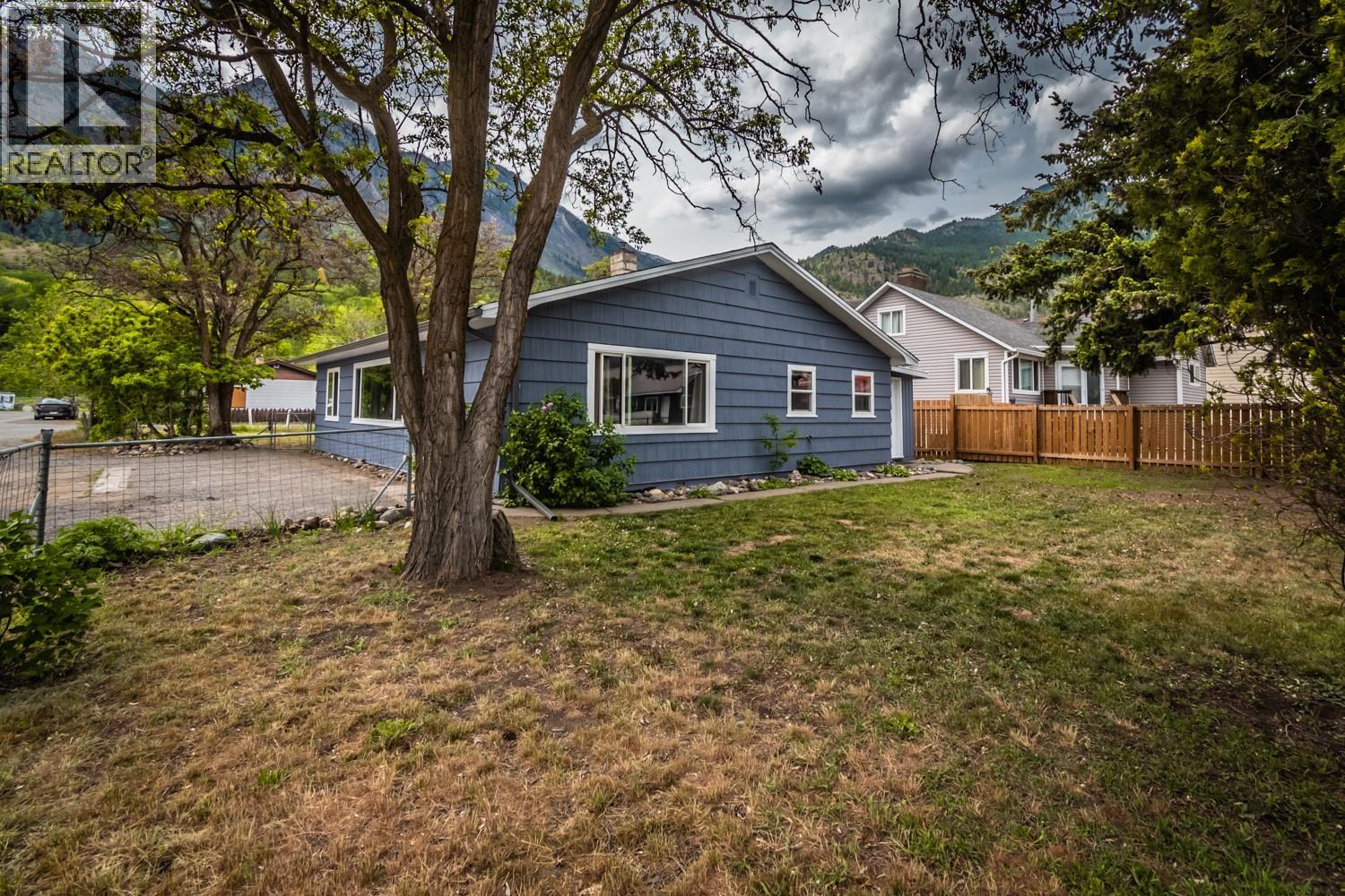 57 12th Avenue - 45
