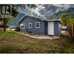57 12th Avenue, Lillooet, BC V0K1V0 Photo 18