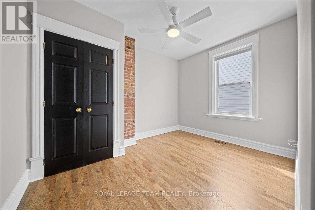 136 ELM STREET - 21