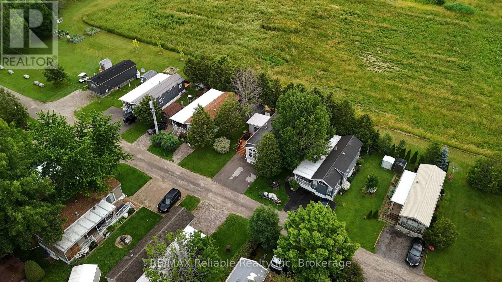 50 PORTSIDE DRIVE - 77719 BLUEWATER HIGHWAY - 24