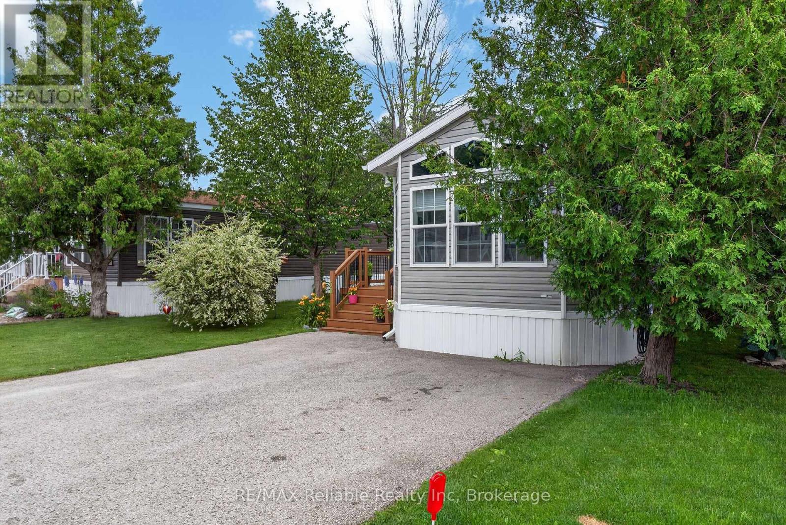 50 PORTSIDE DRIVE - 77719 BLUEWATER HIGHWAY - 4