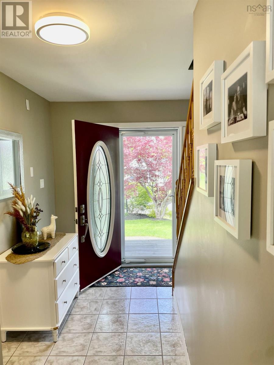 48 Amberwood Crescent - 10