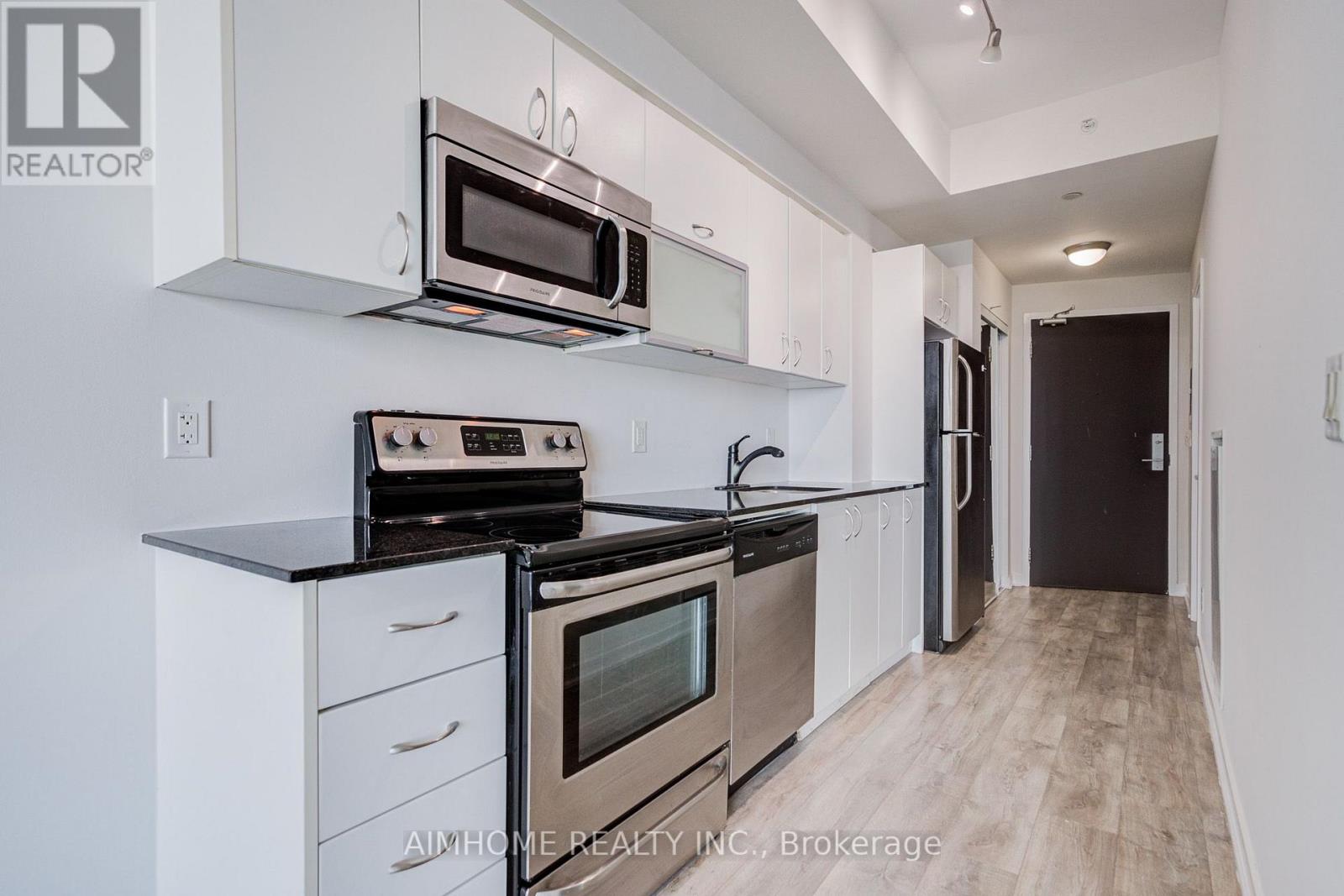 #1909 150 EAST LIBERTY STREET - 6