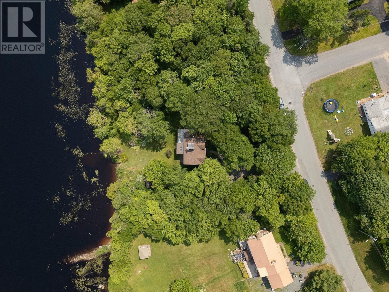 Property 49 of 51 of 9 Lakewood Drive