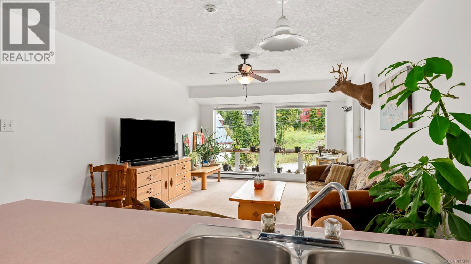 #502 1201 Henry Rd - 10