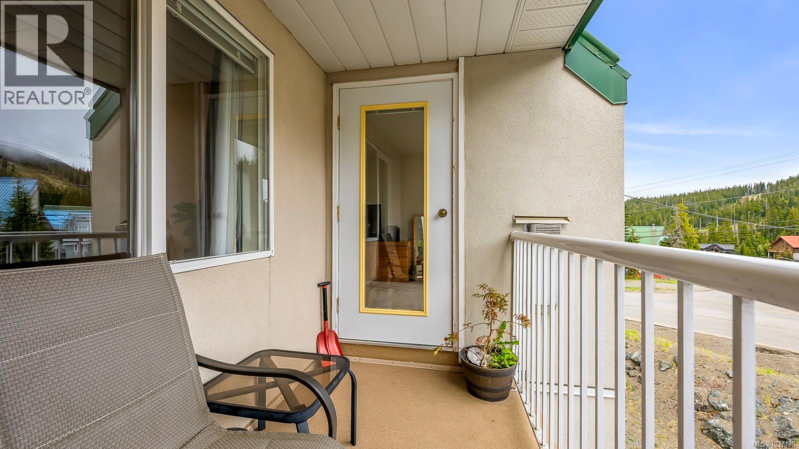 #502 1201 Henry Rd - 27