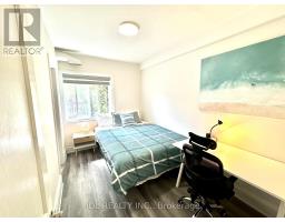 5 - 5 Sorauren Avenue, Toronto, ON M6R2C6 Photo 11