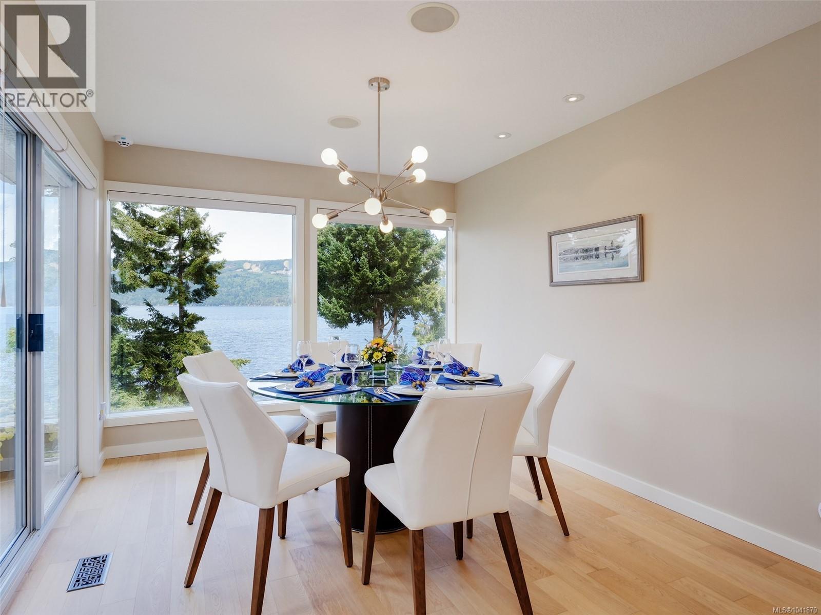 205 Marine Dr - 9