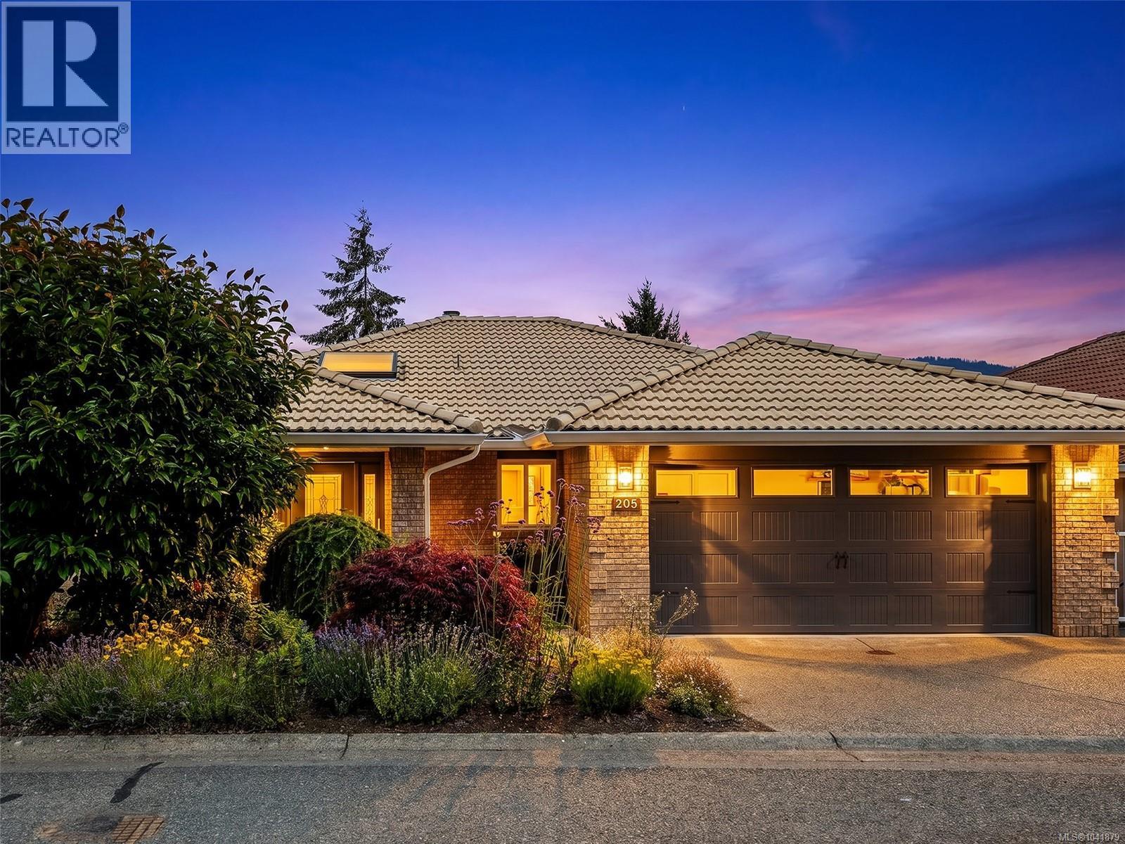 205 Marine Dr - 1