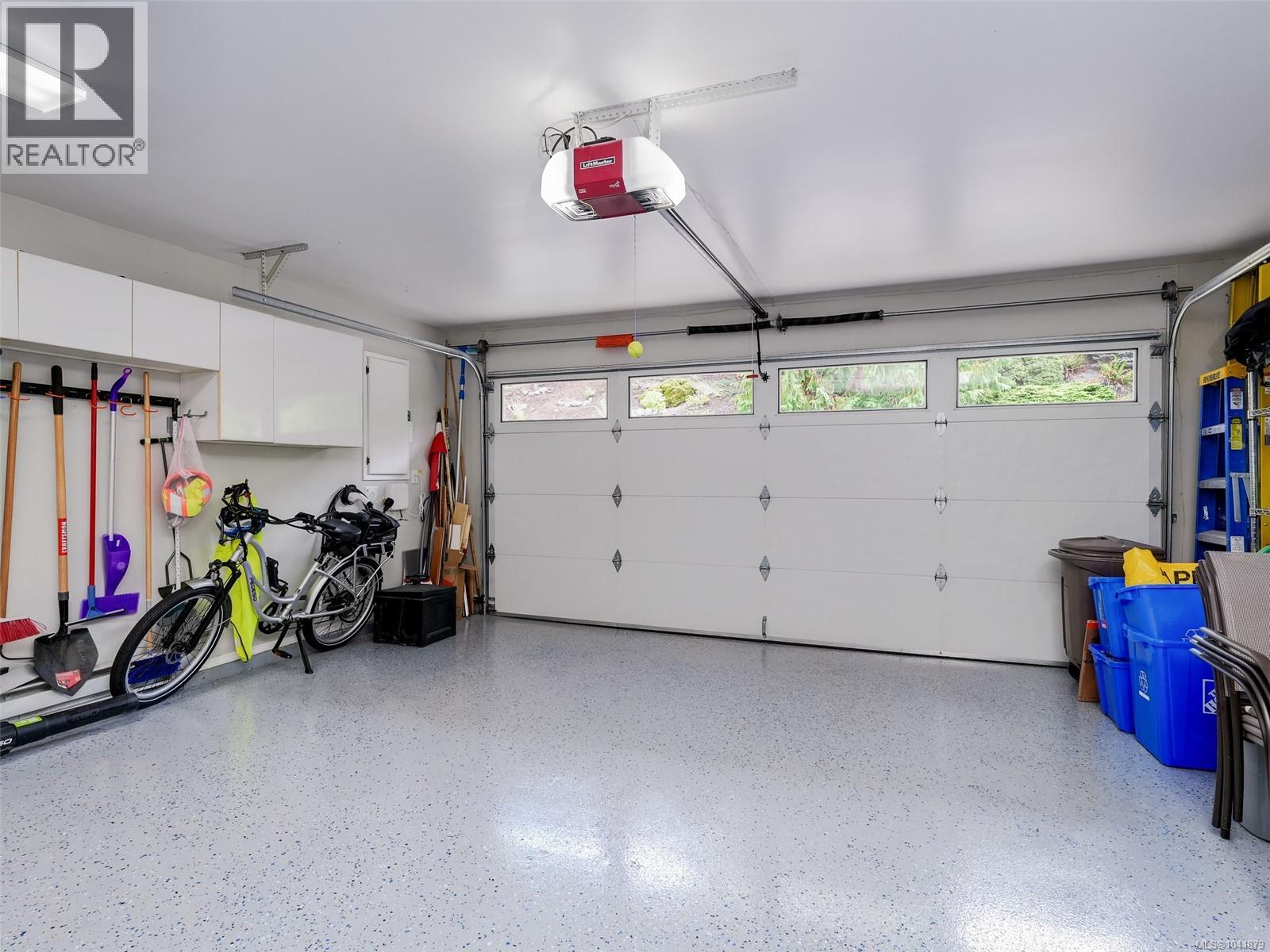 205 Marine Dr - 33