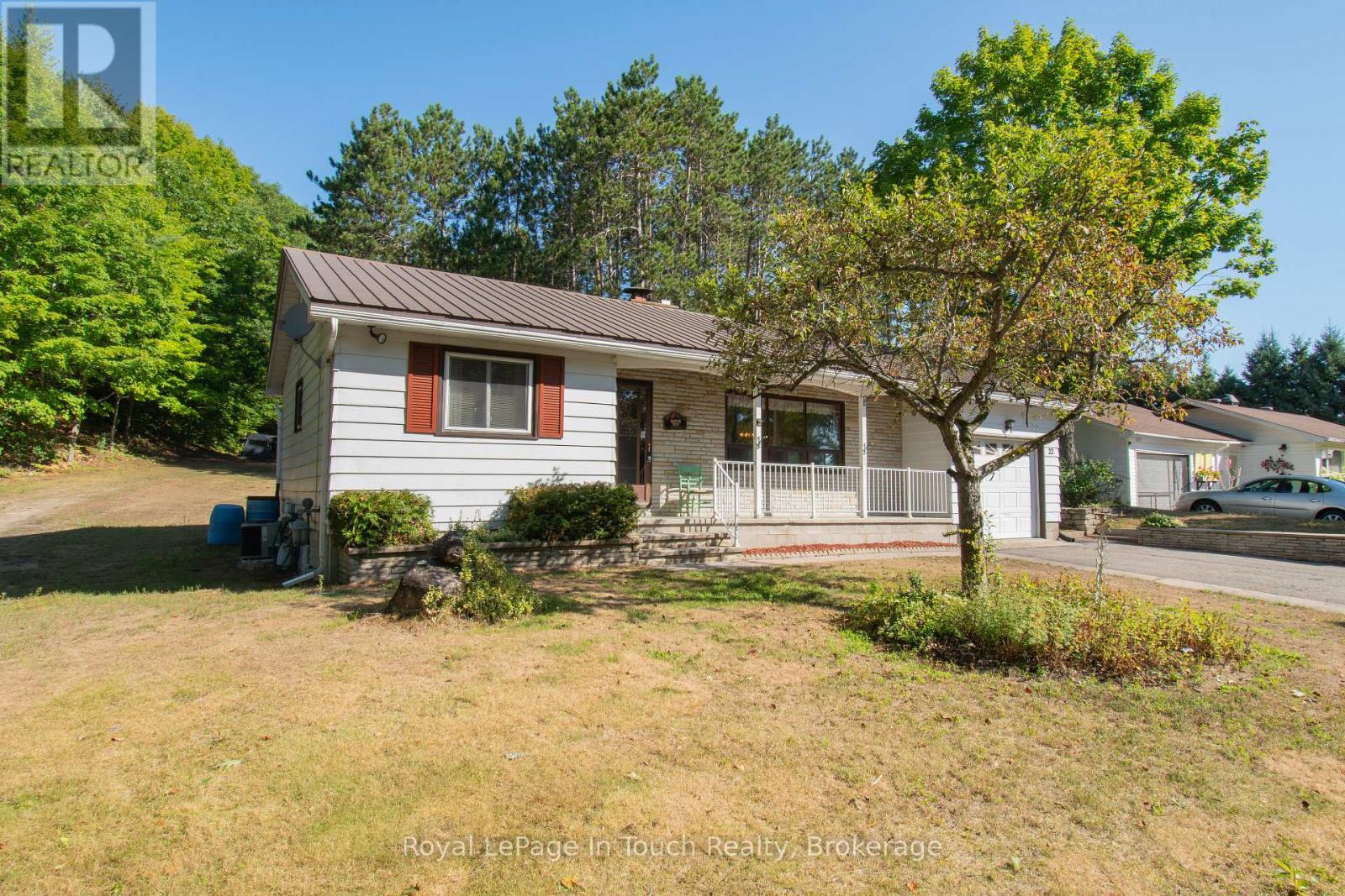 22 GLENDALE ROAD - 1