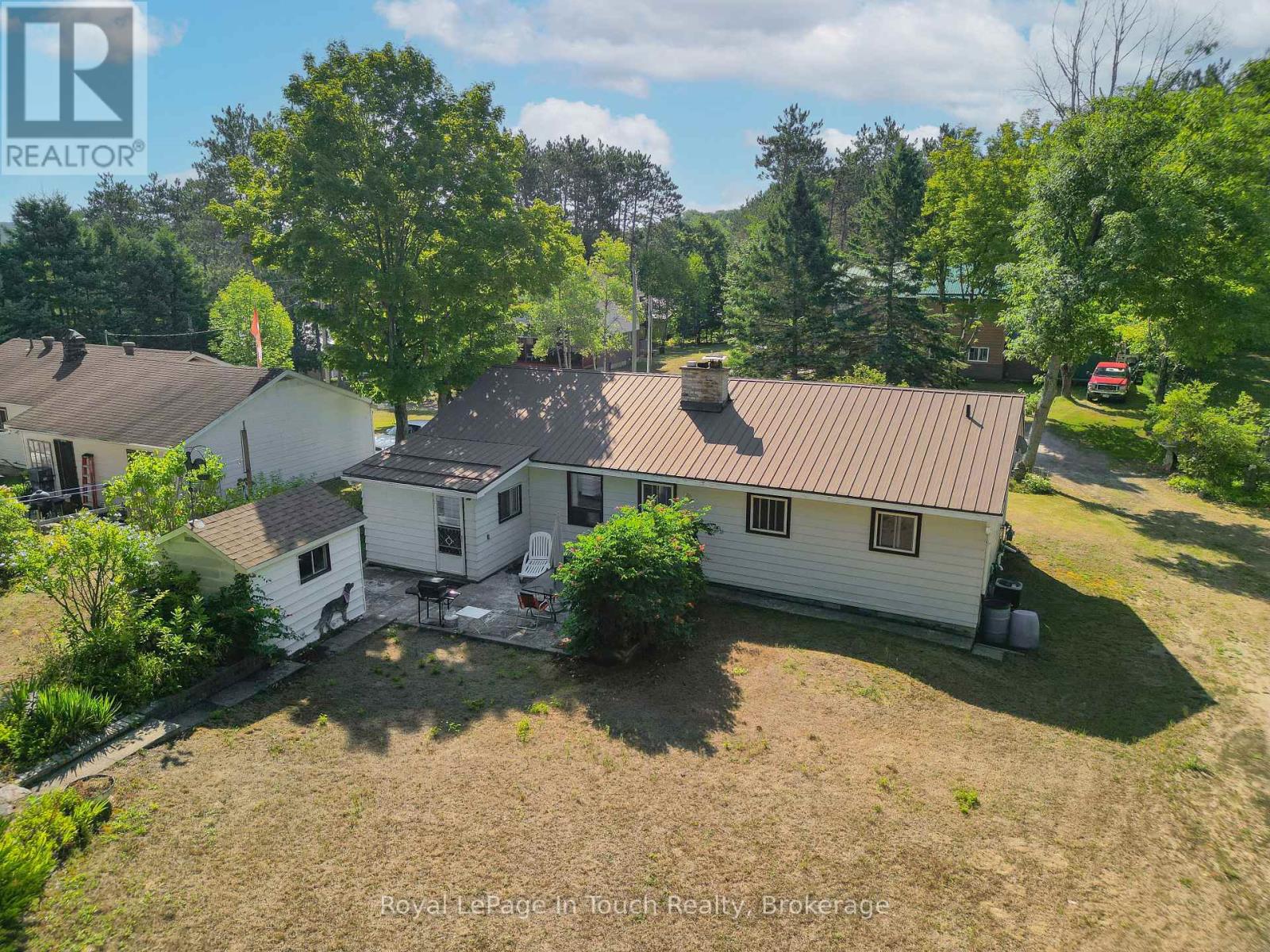 22 GLENDALE ROAD - 10