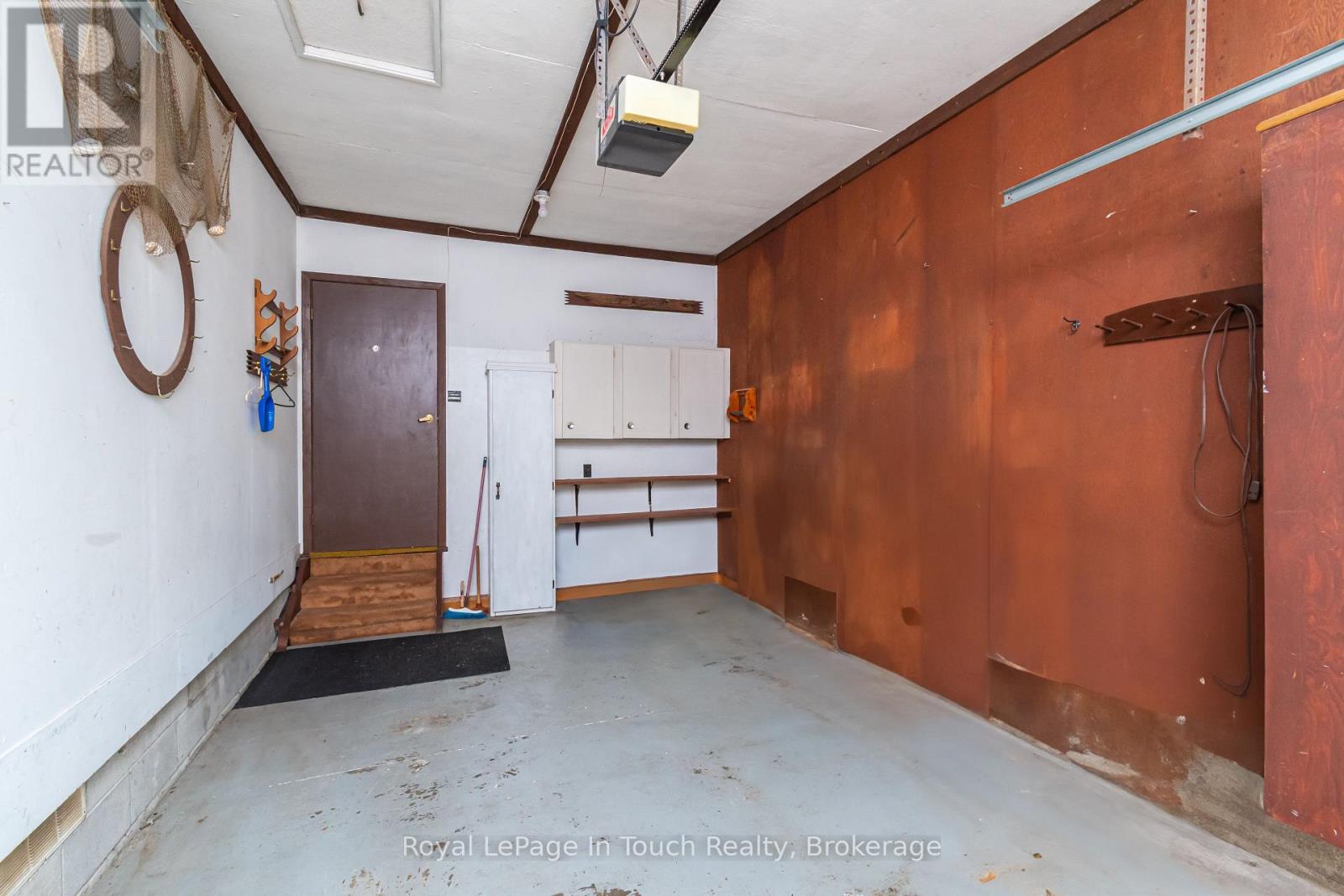 22 GLENDALE ROAD - 35