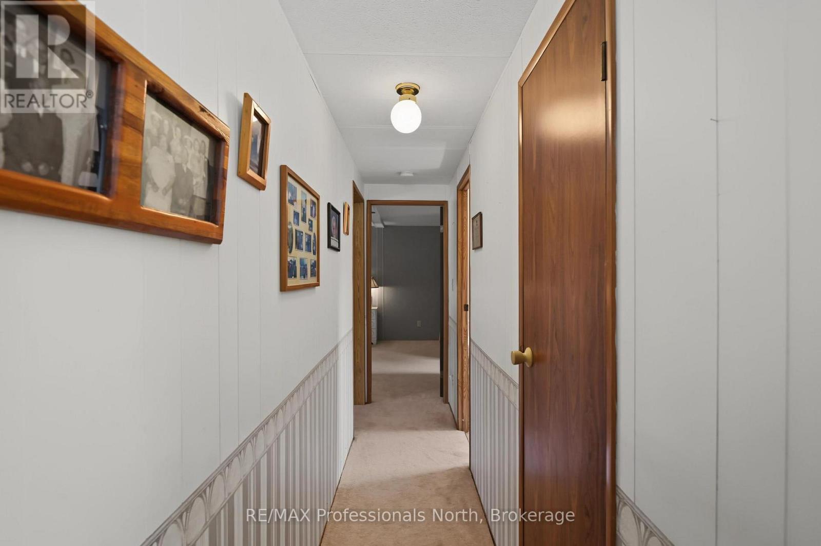 1084 SEVENTH LANE - 17