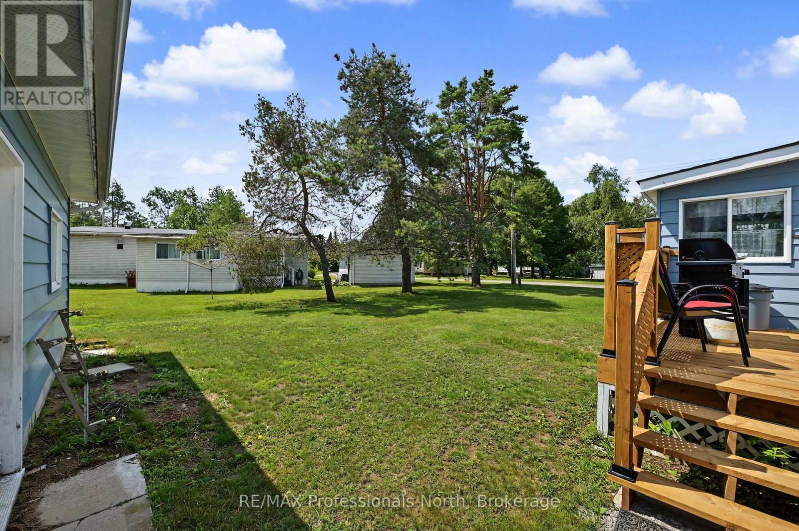 1084 SEVENTH LANE - 28