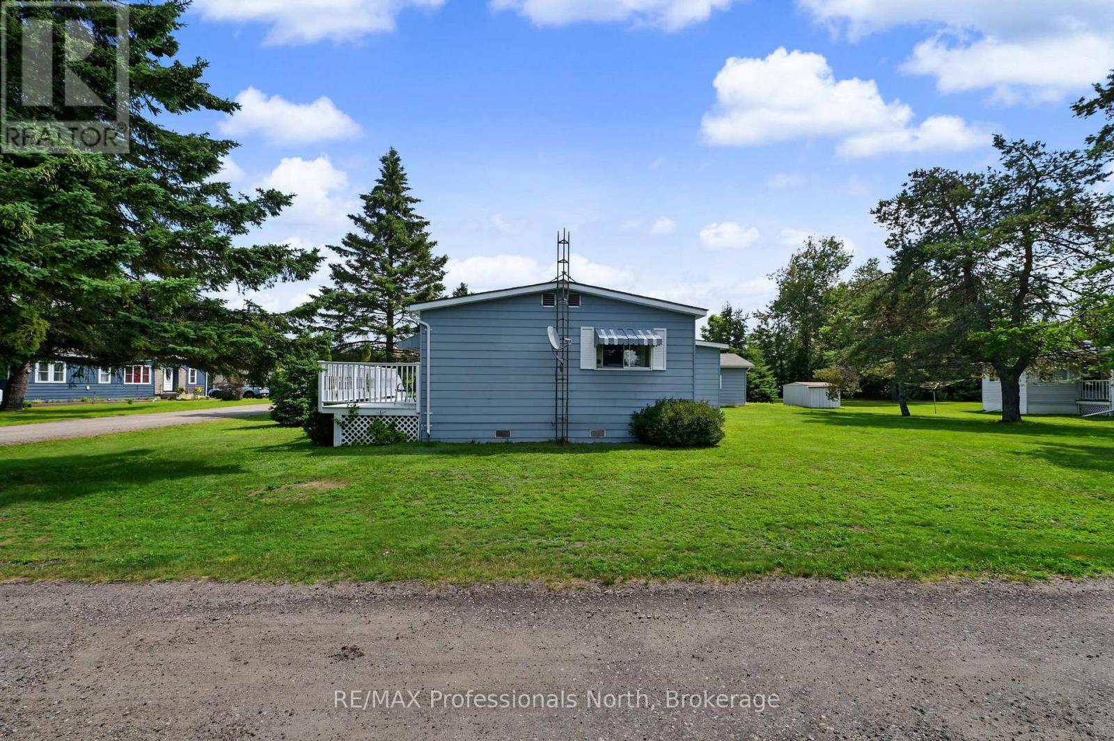 1084 SEVENTH LANE - 33