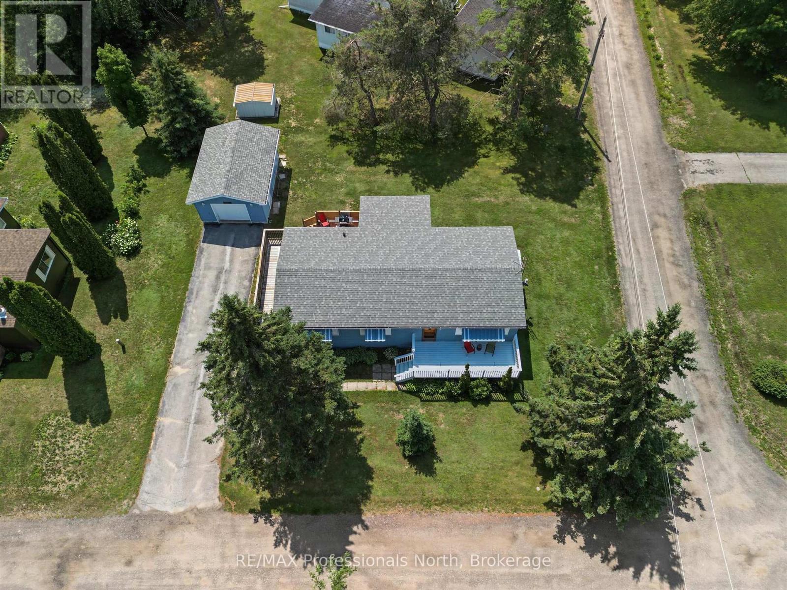 1084 SEVENTH LANE - 4