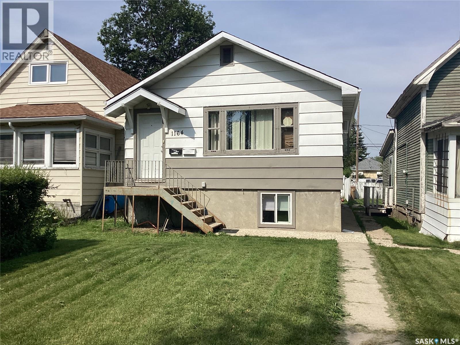 1164 Argyle STREET - 1