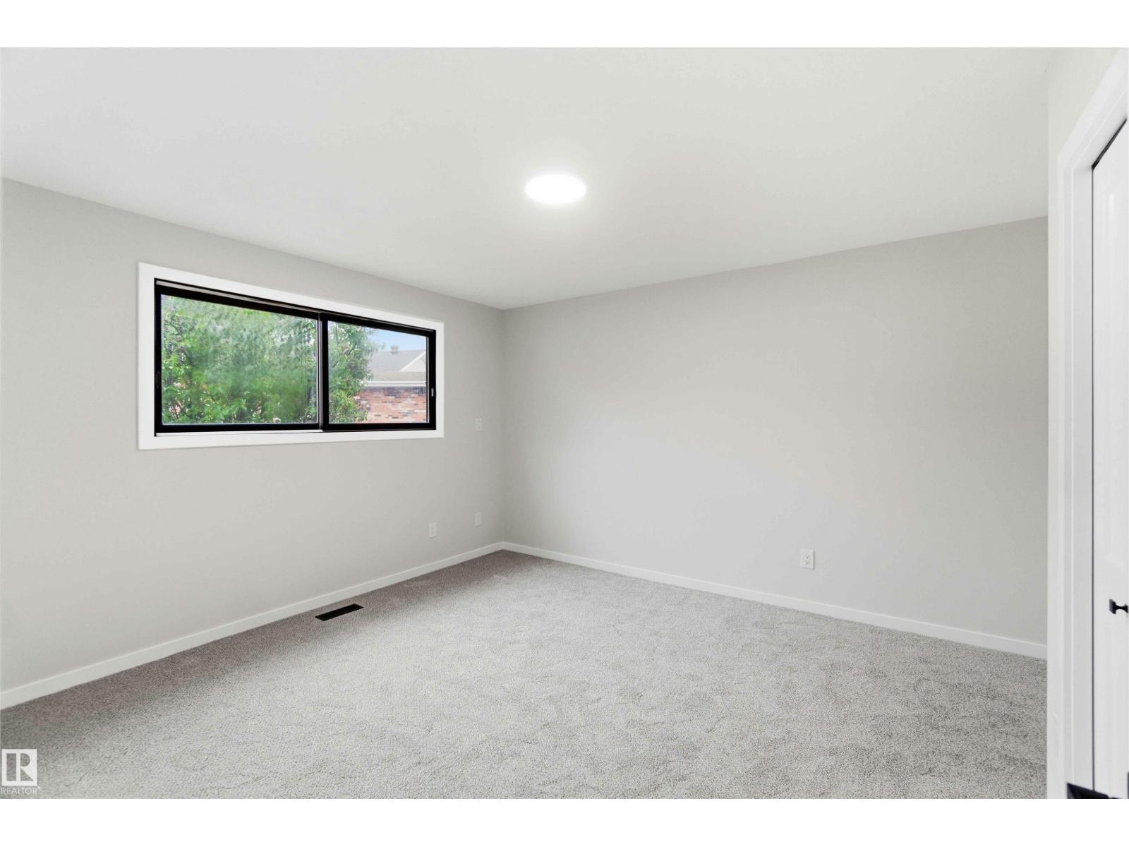 7715 15 AV NW - 41