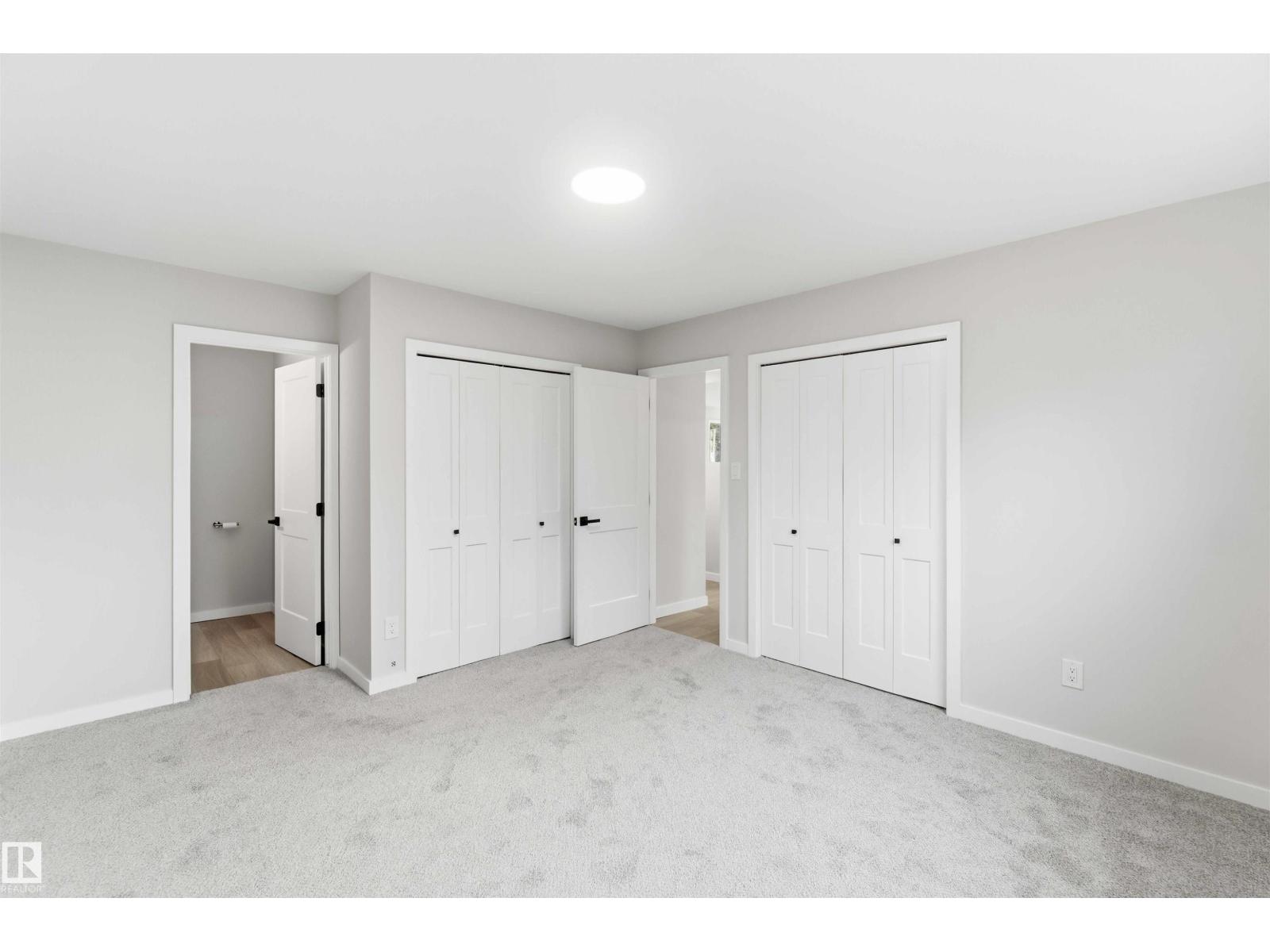 7715 15 AV NW - 42