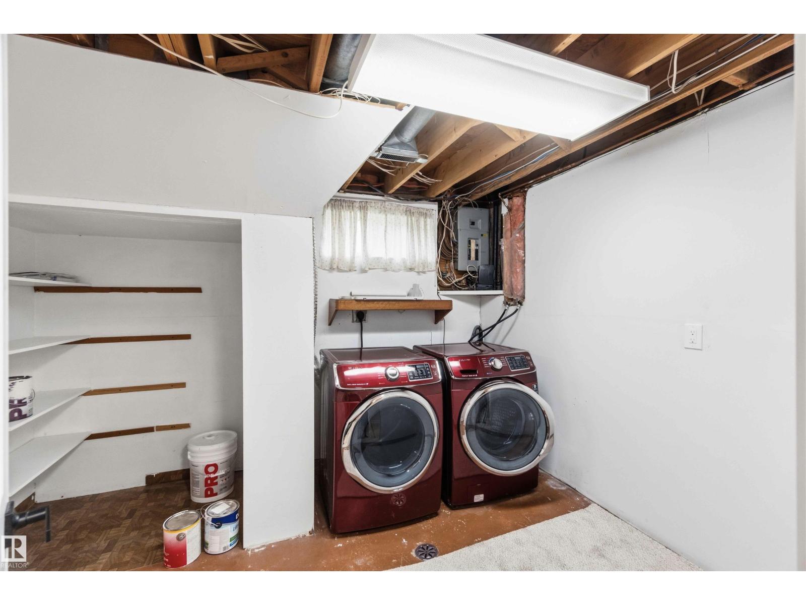 7715 15 AV NW - 49