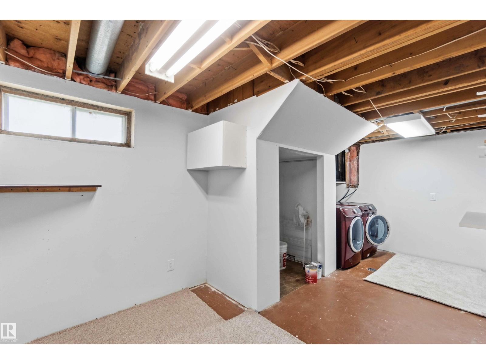 7715 15 AV NW - 51