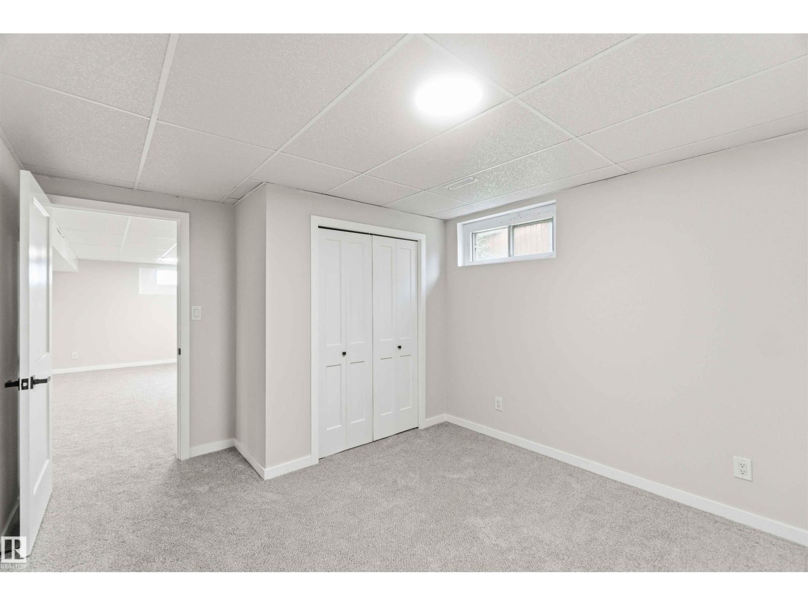 7715 15 AV NW - 66