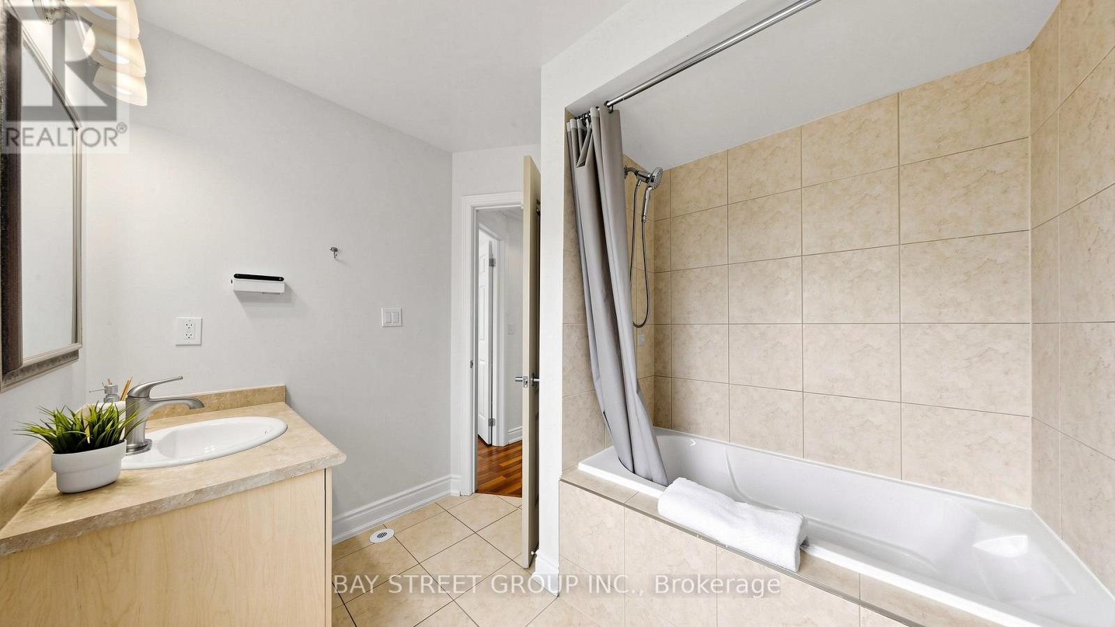97 ZOKOL DRIVE - 35