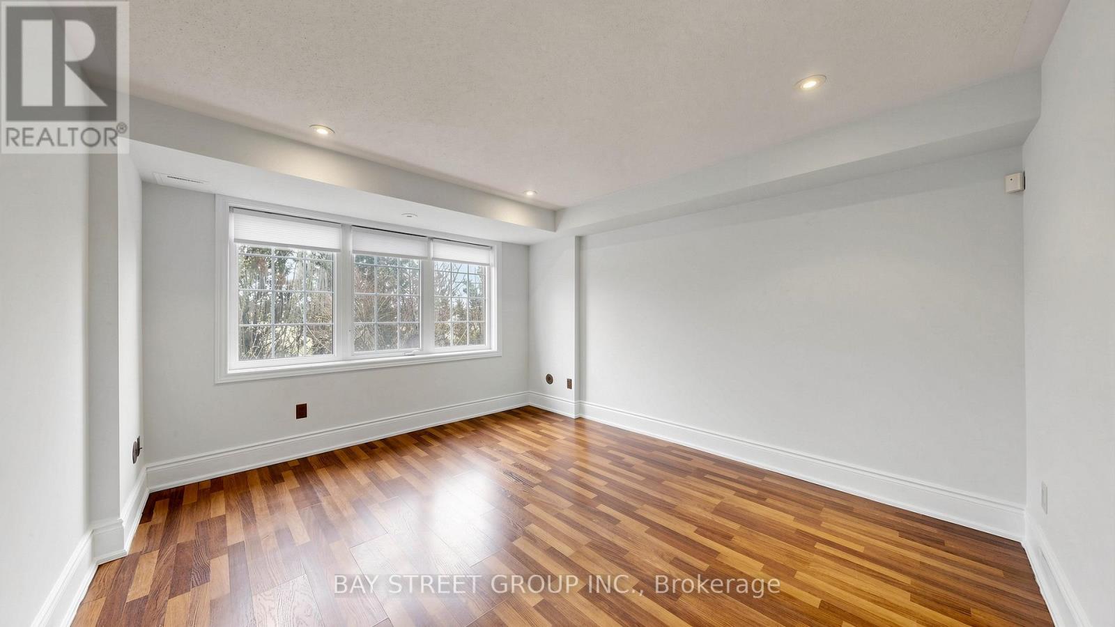 97 ZOKOL DRIVE - 38