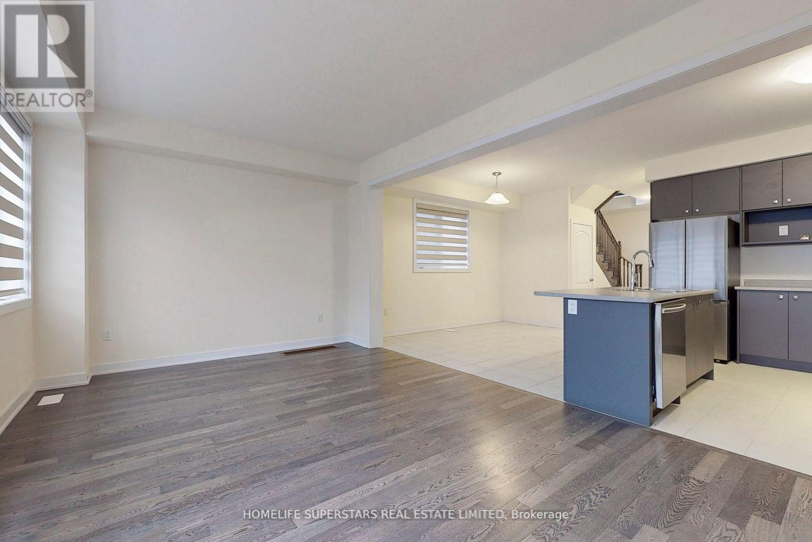 116 KEELSON STREET - 8