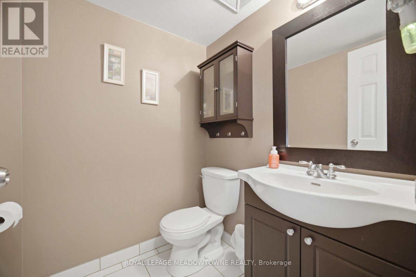 #501 2929 AQUITAINE AVENUE - 24