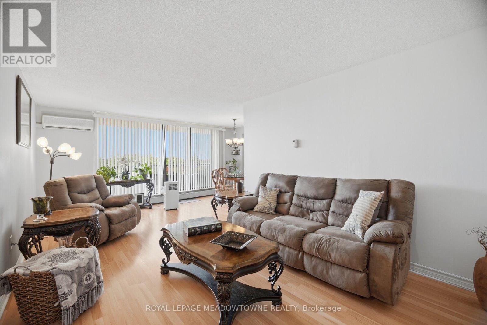 #501 2929 AQUITAINE AVENUE - 11