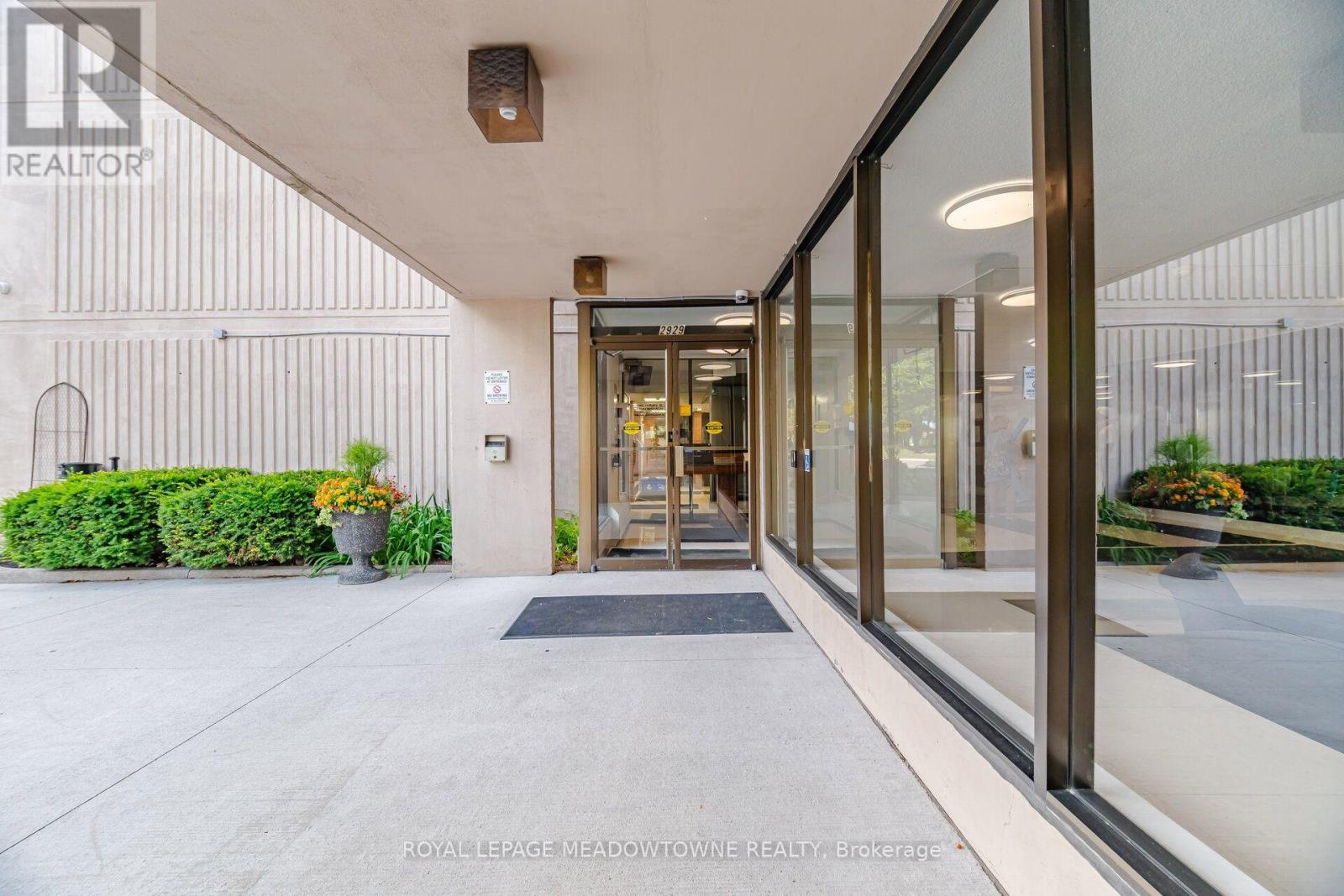 #501 2929 AQUITAINE AVENUE - 5