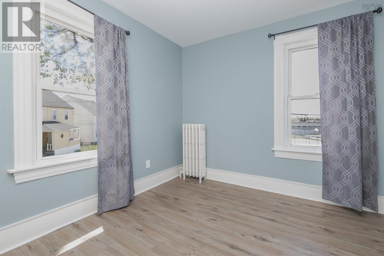 71 Sheriff Avenue Avenue - 32