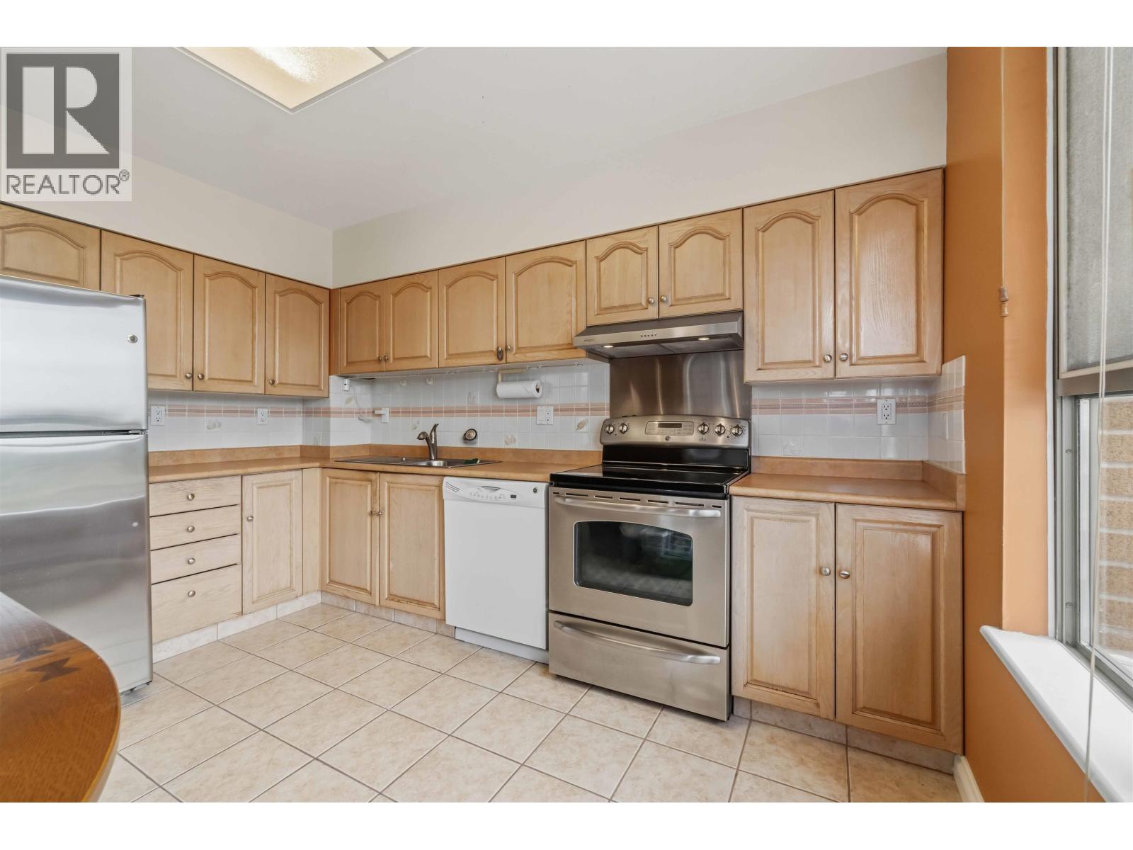 1206 5885 OLIVE AVENUE, Burnaby