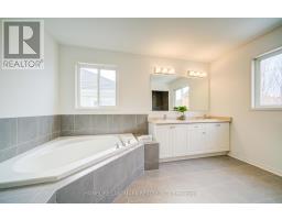 1842 Esterbrook Drive, Oshawa, ON L1K0N3 Photo 11