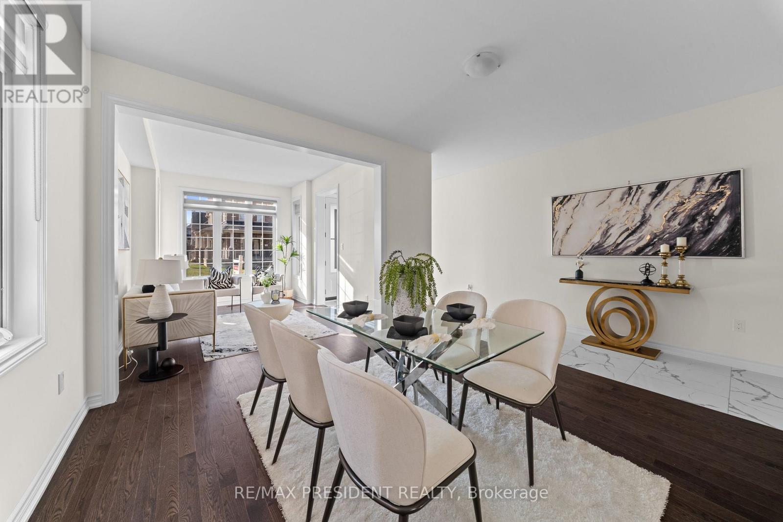 6 JENWOOD CRESCENT - 10