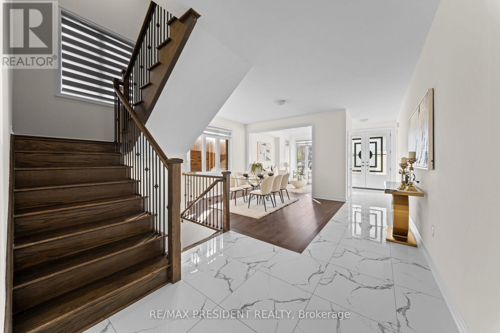 6 JENWOOD CRESCENT - 11