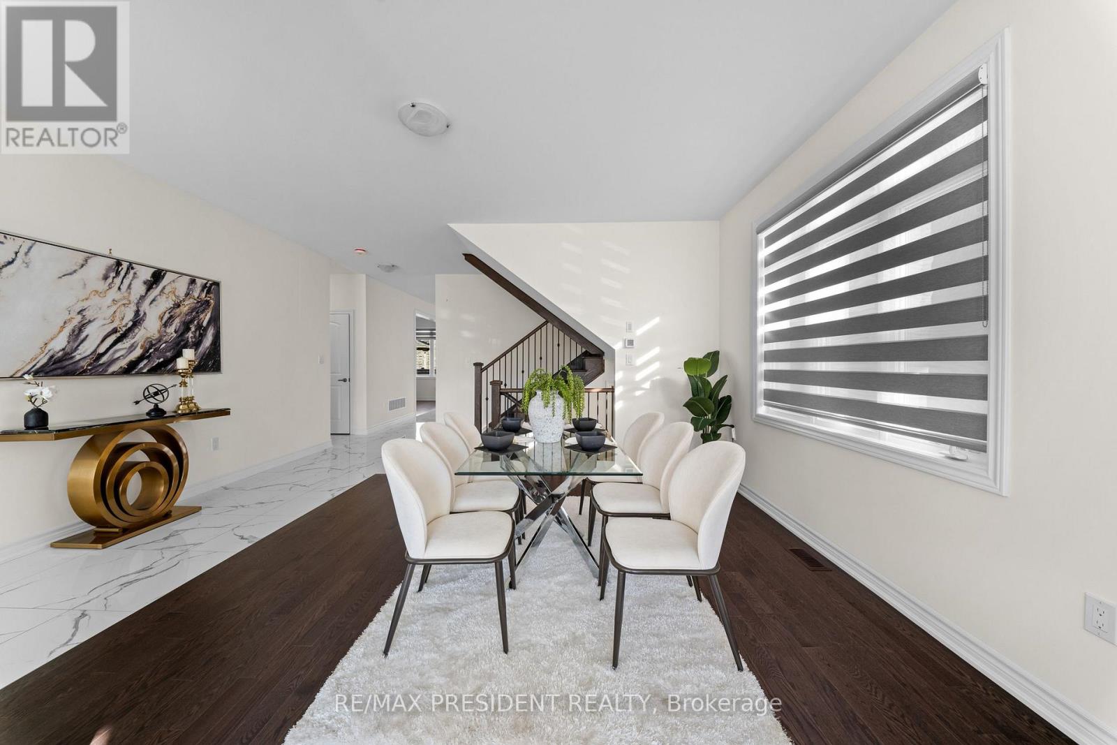 6 JENWOOD CRESCENT - 8
