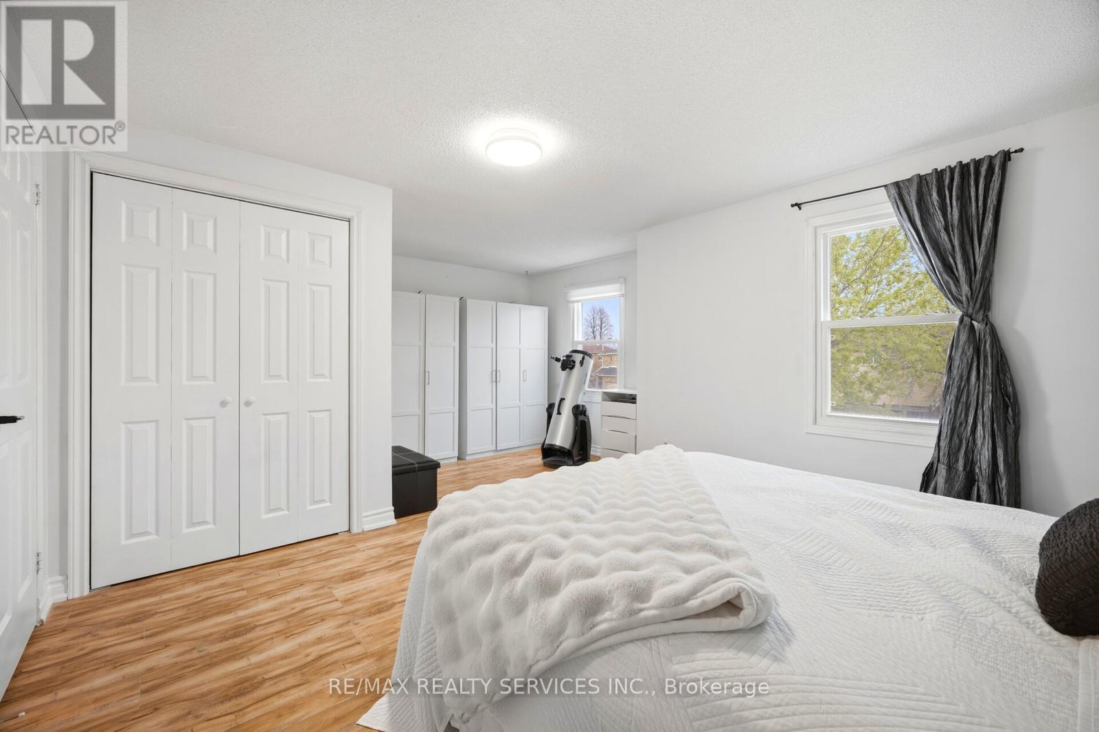 37 SOLWAY AVENUE - 11