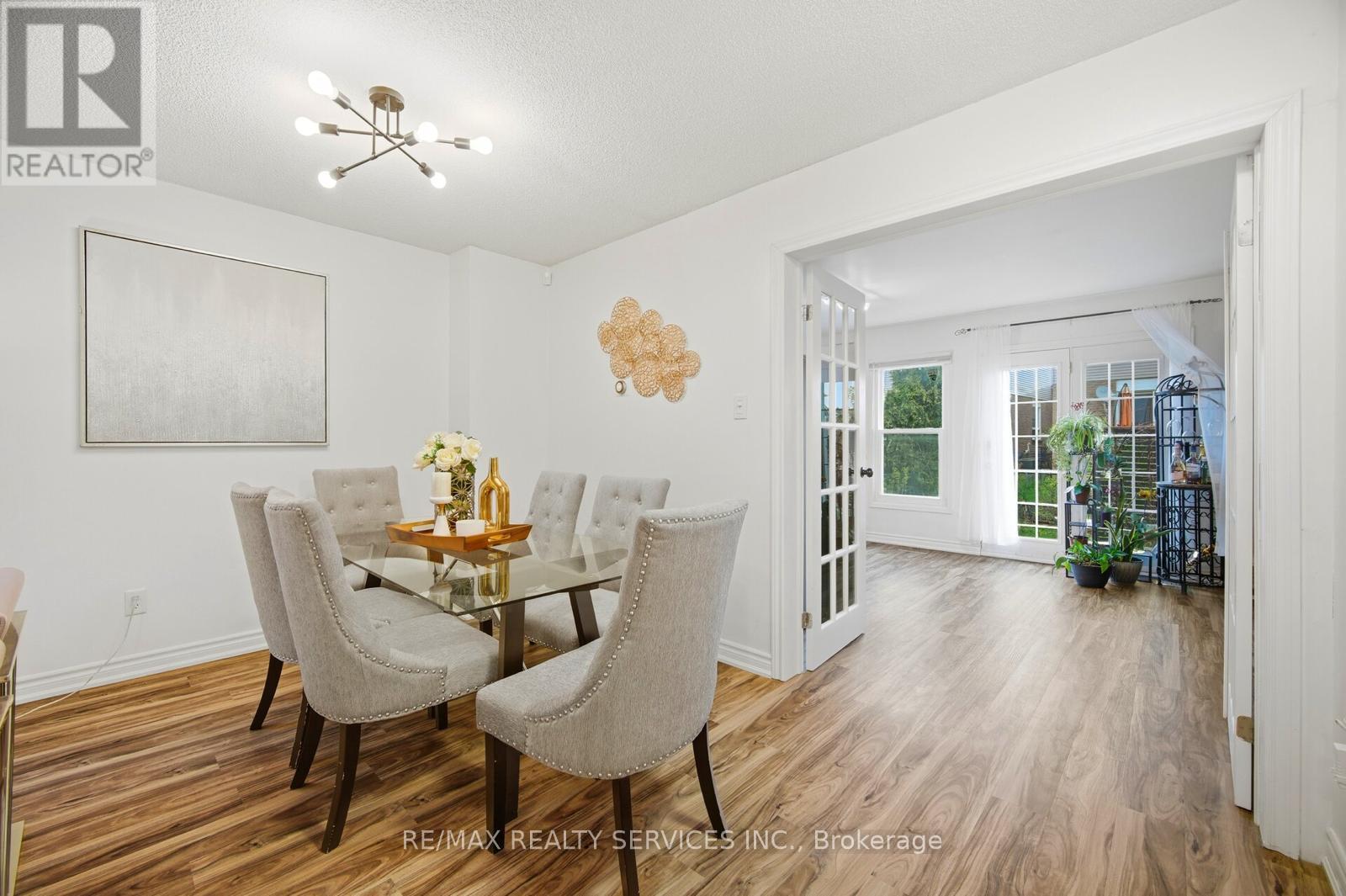 37 SOLWAY AVENUE - 8