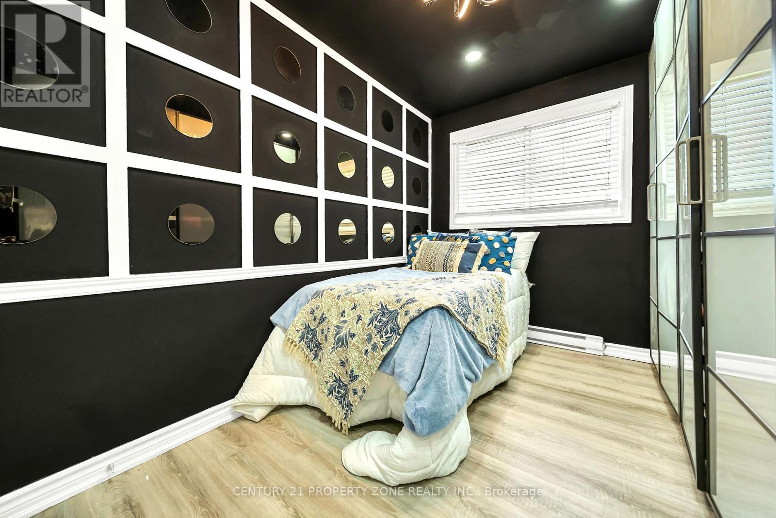 5172 TRAFALGAR ROAD - 39