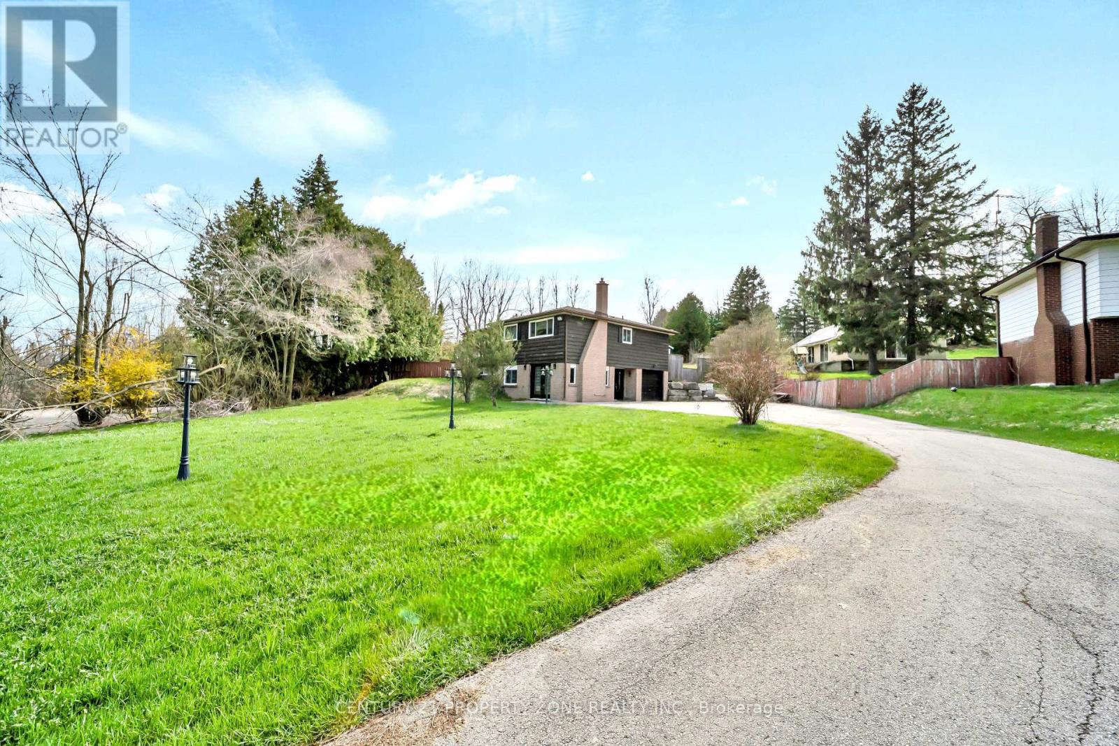 5172 TRAFALGAR ROAD - 5