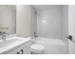 15668 82a Avenue, Surrey, BC V4N0R9 Photo 36